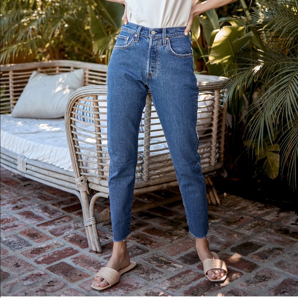 Levi’s 501 Skinny Dark Wash High Rise Denim Jeans